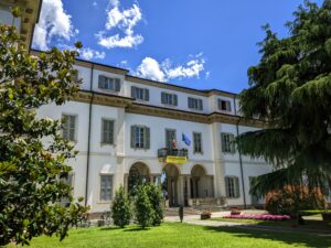 Il Sindaco Ermanno Zacchetti firma il decreto di nomina della Giunta: formata la squadra di governo della città